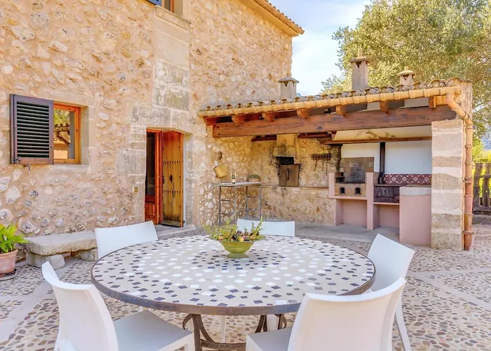 Peric * 波连斯萨